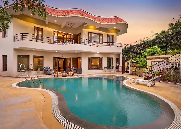 Stayvista'S Prakriti Farms With Outdoor Pool, Complimentary Breakfast Udaipur